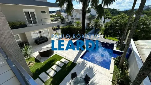 Casa de Condomínio com 5 Quartos à venda, 700m² no Arujá 5, Arujá