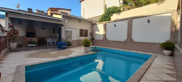 Casa com 4 Quartos à venda, 254m² no Jardim Sulacap, Rio de Janeiro