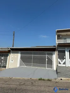Casa com 2 Quartos à venda, 131m² no Jardim Sarapiranga, Jundiaí