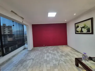 Prédio Comercial com 4 Quartos para alugar, 253m² no Vila Macedópolis, São Paulo