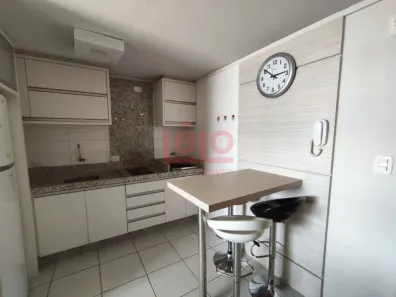 Apartamento com 1 Quarto para alugar, 21m² no Zona 07, Maringá