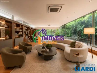 Casa com 3 Quartos à venda, 680m² no Jardim Paulista, São Paulo