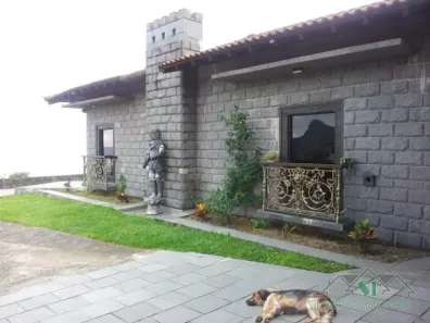 Casa com 4 Quartos para alugar, 490m² no Independência, Petrópolis