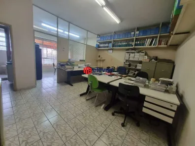 Sala Comercial à venda, 39m² no Aparecida, Santos