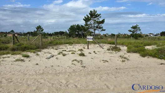 Lote/Terreno à venda, 324m² no , Torres