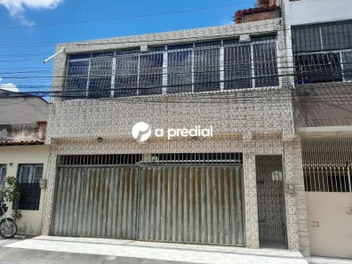 Casa com 4 Quartos para alugar, 191m² no Henrique Jorge, Fortaleza