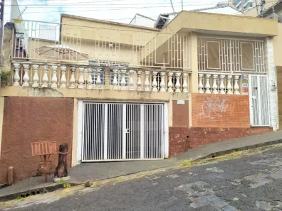 Casa com 4 Quartos à venda, 173m² no Lídice, Uberlândia