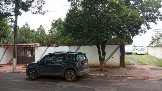 Casa com 6 Quartos à venda, 2400m² no Jardim Alvorada, Maringá