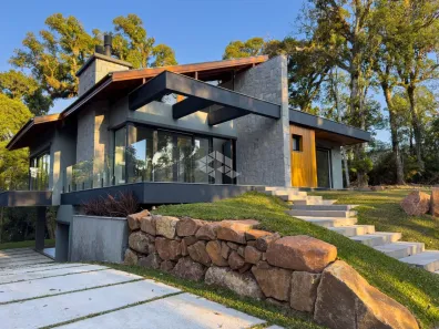 Casa com 3 Quartos à venda, 319m² no Carniel, Gramado