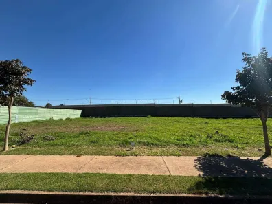 Lote/Terreno à venda, 250m² no Beija-Flor II, Uberaba