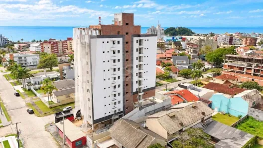 Apartamento com 3 Quartos à venda, 84m² no Centro, Guaratuba
