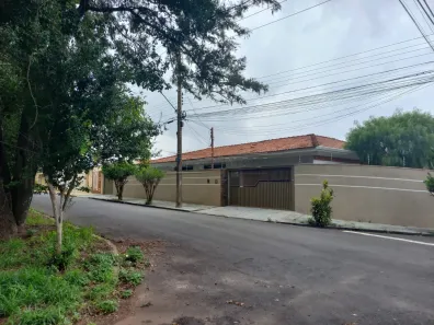 Casa com 3 Quartos à venda, 189m² no Jardim Cardinalli, São Carlos