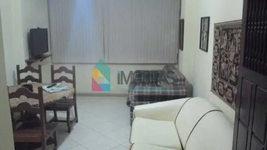 Kitnet com 1 Quarto à venda, 27m² no Copacabana, Rio de Janeiro
