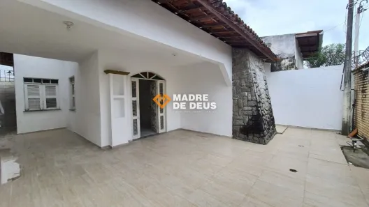 Casa com 5 Quartos à venda, 250m² no Parangaba, Fortaleza