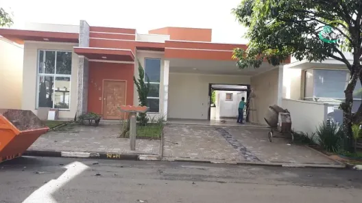 Casa com 3 Quartos à venda, 200m² no Parque Residencial Palm Park, Holambra