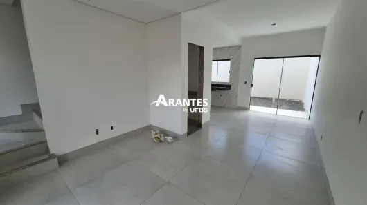 Sobrado com 2 Quartos à venda, 77m² no Novo Mundo, Uberlândia