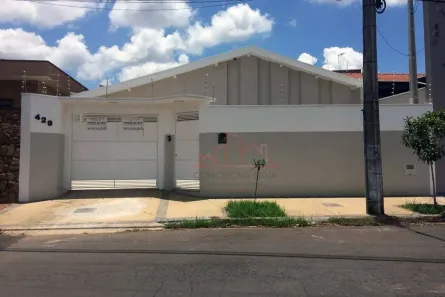 Casa com 4 Quartos à venda, 220m² no Recanto do Itamaracá, Mogi Guaçu