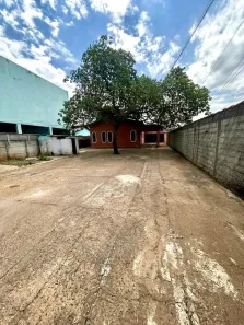 Imóvel Comercial com 3 Quartos para alugar, 481m² no Setor Criméia Oeste, Goiânia