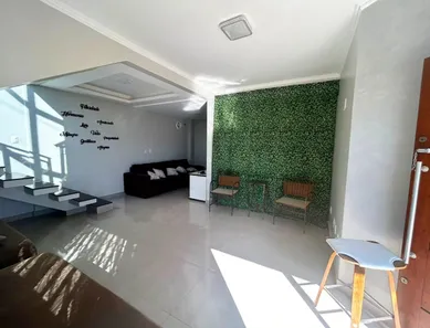 Sobrado com 5 Quartos à venda, 236m² no Santa Helena, Lages