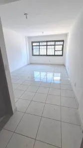 Sala Comercial para alugar, 40m² no Praça Seca, Rio de Janeiro