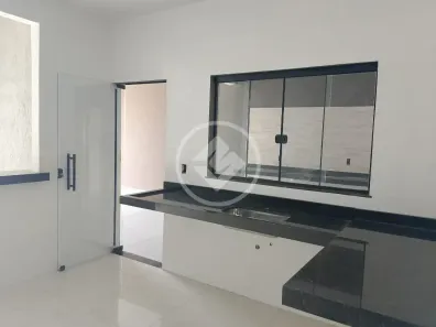 Casa com 3 Quartos à venda, 114m² no Setor dos Bandeirantes, Aparecida de Goiânia