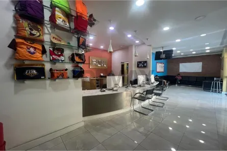 Ponto Comercial para alugar, 630m² no Taquara, Rio de Janeiro