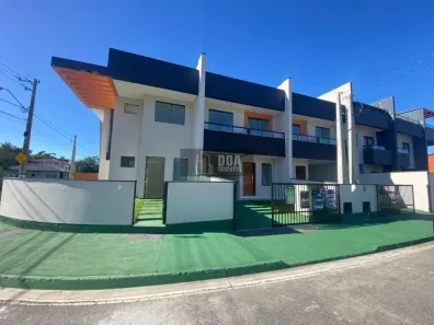 Casa com 3 Quartos à venda, 102m² no Forquilhas, São José
