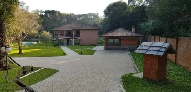 Fazenda/Sítio com 8 Quartos à venda, 580m² no Vinhedos, Caxias do Sul