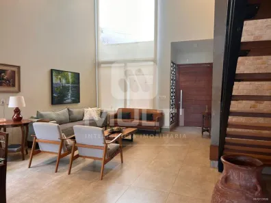 Casa com 4 Quartos à venda, 265m² no Jardim Inconfidência, Uberlândia