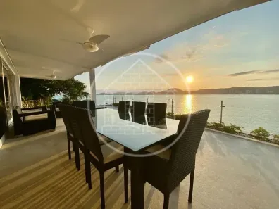 Apartamento com 3 Quartos à venda, 274m² no Mar e Céu, Guarujá