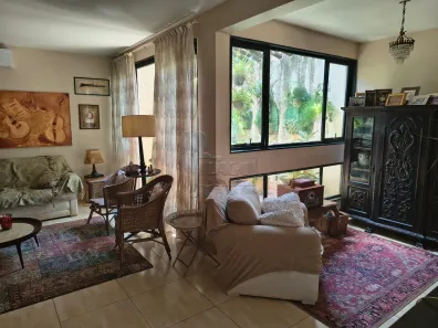 Sobrado com 4 Quartos à venda, 270m² no Jardim Recreio, Ribeirão Preto