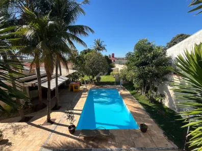 Sobrado com 5 Quartos à venda, 443m² no Parque São Quirino, Campinas