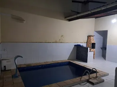 Casa de Condomínio com 3 Quartos para alugar, 131m² no Turu, São Luís