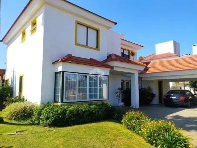 Casa de Condomínio com 3 Quartos à venda, 300m² no XANGRI-LÁ, Xangri-lá