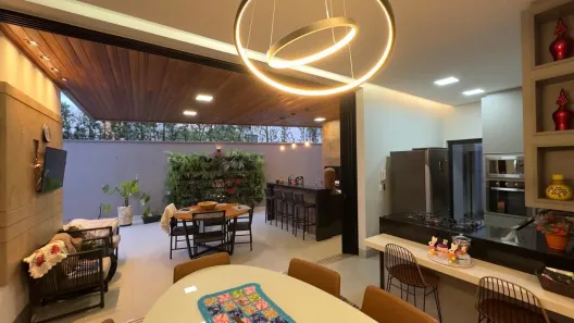 Casa de Condomínio com 4 Quartos à venda, 277m² no Grand Ville, Uberlândia
