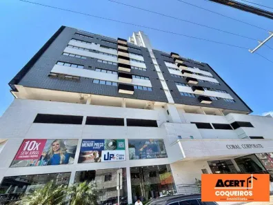Sala Comercial à venda, 32m² no Coqueiros, Florianópolis