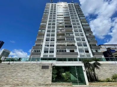 Apartamento com 3 Quartos para alugar, 120m² no Derby, Recife