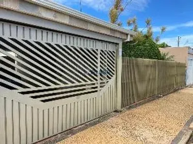 Casa com 3 Quartos à venda, 450m² no Vila Faria, São Carlos