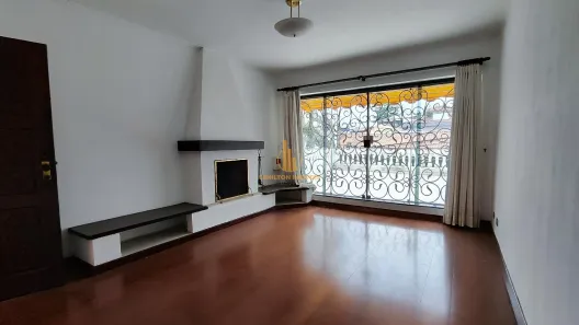 Sobrado com 3 Quartos à venda, 374m² no Vila Valparaíso, Santo André