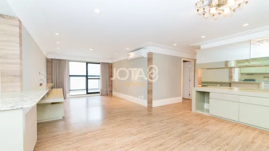 Apartamento com 1 Quarto para alugar, 79m² no Centro, Curitiba