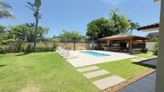 Casa com 5 Quartos para alugar, 350m² no Bairro de Juquehy, São Sebastião