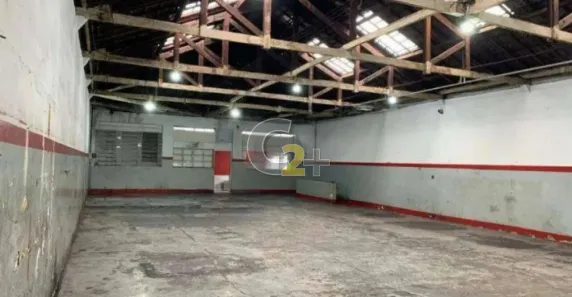 Galpão/Depósito/Armazém à venda, 300m² no Vila Romana, São Paulo