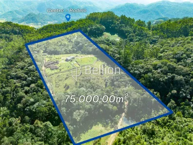 Fazenda/Sítio com 3 Quartos à venda, 75000m² no Diamantina, Rodeio