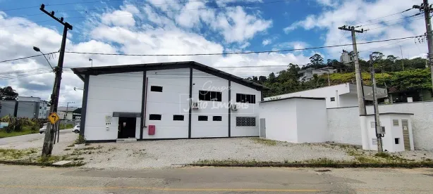 Galpão/Depósito/Armazém à venda, 1233m² no Rio Branco, Brusque