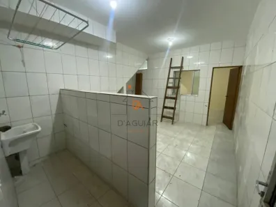 Casa com 1 Quarto para alugar, 30m² no Flor da Cantareira, São Paulo
