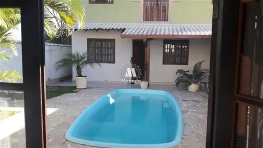 Casa com 5 Quartos à venda, 390m² no Centro, Guapimirim