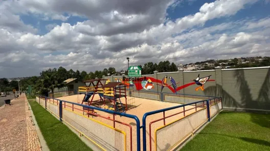 Lote/Terreno à venda, 443m² no Condomínio Vale dos Pássaros, Anápolis