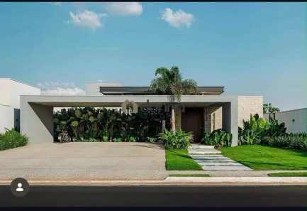 Casa com 3 Quartos à venda, 354m² no Residencial Mário de Almeida Franco, Uberaba
