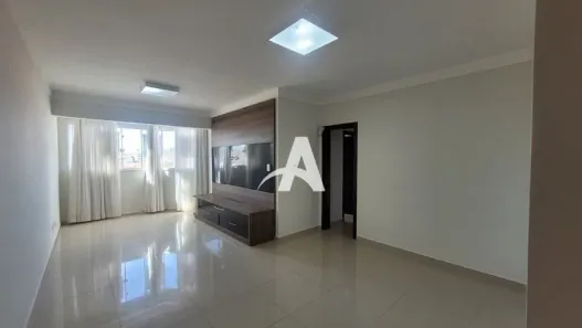 Apartamento com 3 Quartos para alugar, 90m² no Santa Mônica, Uberlândia