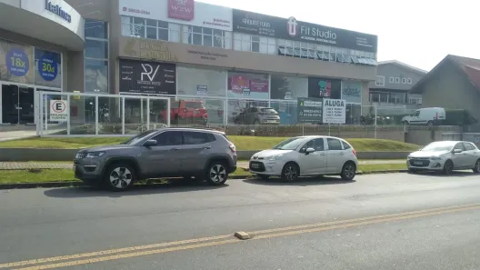 Ponto Comercial para alugar, 70m² no Bom Retiro, Curitiba
